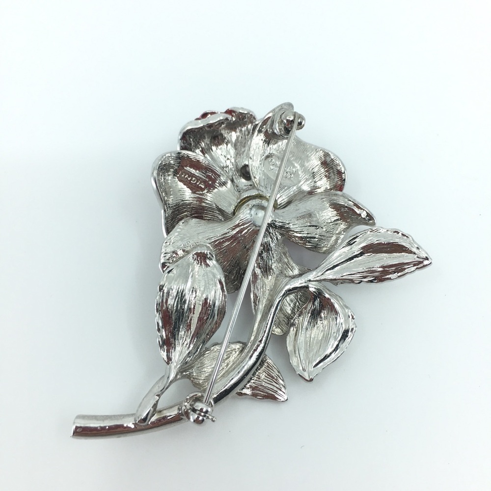 Vintage Nolan Miller Rhinestone Enamel Red Rose Brooch Pin Silver Tone Romantic - Picture 4 of 11